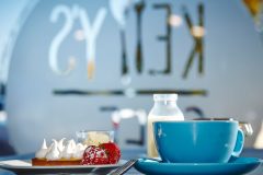 Kelly-Cafe_57G9541-small